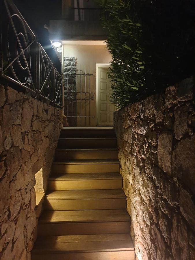 Villa Athena LʼÎle-Rousse Esterno foto